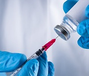 암 치료 새로운 길 열리나… FDA “개인 맞춤 암 백신” 언급