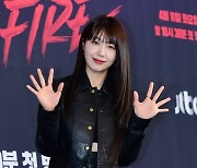 [포토] 정은지, '멋진 손인사~'