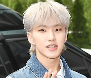 세븐틴 호시, 강렬한 존재감 [포토엔HD]