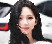 aespa 카리나 KARINA, 출근길에 시선집중 하트 [포토엔HD]