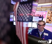 S&P 0.2% 하락…'매파' 파월의 귀환 "금리인하 인내"[뉴욕마감]