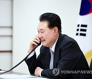 [속보] 尹대통령, 기시다와 15분간 통화…"한일·한미일 긴밀한 협력 심화"