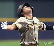샌디에이고 김하성, 시즌 3호 홈런으로 팀 승리 이끌어