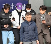 [속보] 검찰, '마약 투약 혐의' 전 야구 국대 오재원 구속 기소