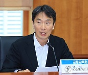 이복현 금감원장 "주주행동주의 활동과 기업의 대응에 대해서 계속 살필 것"