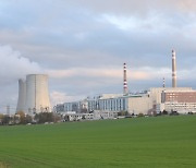 Industry minister to boost nuclear plant bid in Czech Republic