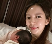 '이필립♥' 박현선, 둘째 출산에도 물광 피부 "3시간도 못 자"