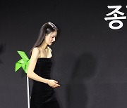 [포토]김윤혜, 올블랙