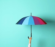 "우산 챙기세요" 주말 날씨 전국에 비 소식