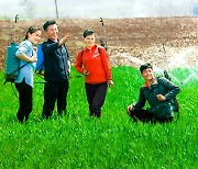 북한, 농업 관개체계 정비보강 박차…수지관 연장 공사 마감단계