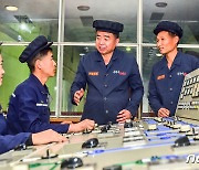 북한, 경제 성과 다그치기…"당 결정 관철 투쟁"