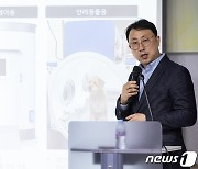 반려동물용 고압산소 의료기기 소개하는 문신희 셀씨존 이사