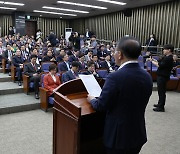 與 낙선자들 “희희낙락한 당선인 모임? 참담하다… 전대 룰부터 바꿔야”