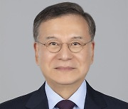 차기 금통위원 후보에 김종화 전 한은 부총재보·이수형 서울대 교수