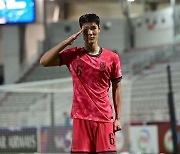 '이영준 선제골' 한국, 어려움 속에서도 중국에 1-0 앞선 채 전반 종료