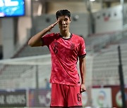 '결정력 차이' 한국, 이영준 선제골로 중국에 1-0 앞선 채 전반 종료