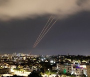 [속보] 이란측 "이스파한 핵시설들은 무사"… 이스라엘 북부도 공습경보