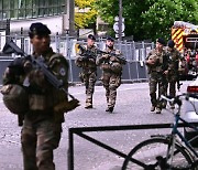 파리 주재 이란 영사관서 자폭 위협한 60대 3시간 만에 체포