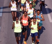 [특별 기고] 국내에서 열리는 마라톤대회 맞나?