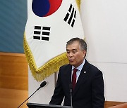 개회사하는 김현기 서울시의회 의장