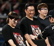 [포토] 전상현 티셔츠 입은 김선빈과 김태군