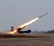 북한 "어제 전략순항미사일 초대형 탄두 위력시험"