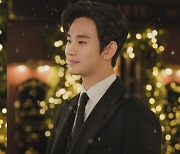 김수현·김지원 '눈물의 여왕', 현빈♥손예진 '사랑의 불시착' 넘을까