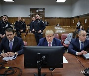 트럼프 첫 형사재판 22일 심리 시작…5월 선고 가능성