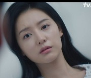 '눈물의 여왕' 박성훈, 김수현에 살인누명 씌우고 기억 잃은 김지원 속였다[종합]