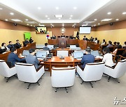 속초시 '청호동 일대 국유지 매입' 취소에 시의회 "졸속행정" 질타