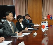 日 첨단소재 기업들 韓에 1600억 투자… 경제 교류 ‘꽃바람’