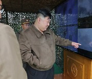 김정은, ‘핵반격종합훈련’ 지도…7차 핵실험 가능성 ‘솔솔’