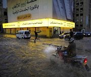 [포토] 폭우로 침수된 예멘