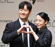 전도연-박해수, 연극 '벚꽃동산' 기대되는 연기 케미