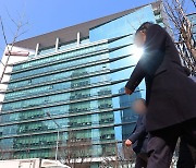 블룸버그 “한국의 ‘그림자 금융’의 약한 고리…PF 최악 상황 아직 안 왔다”