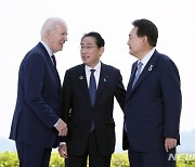 "G7 초청 못 받은 한국, 尹정부의 외교실패" 中관영매체