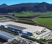 폭스바겐 전용 배터리시스템 양산…현대모비스, 스페인 공장 착공