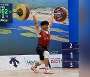 2009년생 김민근, 한국 역도 중학생 신기록‥합계 298kg
