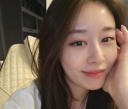 '황재균♥' 티아라 지연, 결혼 후 미모 더 피었네