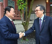 중국 랴오닝성 당서기 만난 조태열 장관