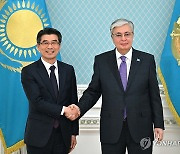 카자흐스탄 대통령, 송호성 기아 사장과 자동차 산업 프로젝트 논의