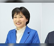 민주 비례위성정당 서미화·김윤 당선인, 민주당 합류…민주 171석