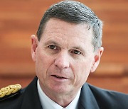 호주 해군총장 “북 위협에 한국과 어깨 나란히 할 것”