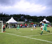 경주서 초등학교 저학년 축구 대회…전국 102개팀 참가