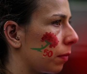 [포토]포르투갈 카네이션 혁명 50주년