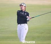 [포토]김수지, 방향이 좋지않다