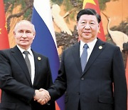 中, 우크라전 러 지원 우려 확산…푸틴, 대놓고 "5월 중국 가겠다"