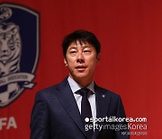 한국에선 고작 '8개월용' 그친 신태용, "2027년까지 임기 보장해준 인니에 화답했다"