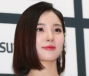 앨리스 소희, 15세 연상♥와 결혼-은퇴 동시발표 "행복하게 살 것"[종합]
