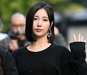 '26세' 앨리스 소희, 연예계 은퇴 발표…40대 사업가와 결혼 [종합]
